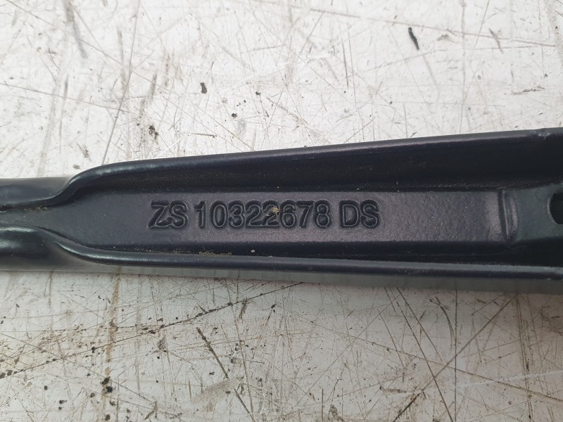 Recambio de brazo limpia delantero izquierdo para mg zs suv (azs1) 1.5 vti referencia OEM IAM 10322678  