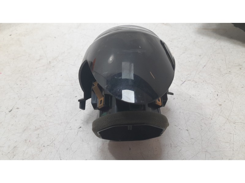 Recambio de aireador derecho para mg zs suv (azs1) 1.5 vti referencia OEM IAM 10262724  