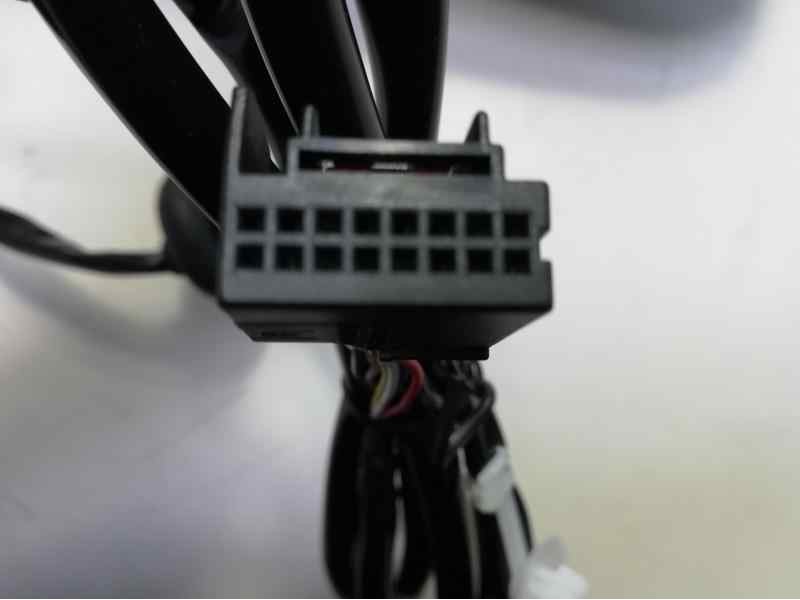 Recambio de retrovisor derecho para audi a1 (8x) referencia OEM IAM 8X1857410F9B9 27022796 