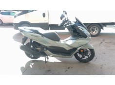 honda pcx del año 2023