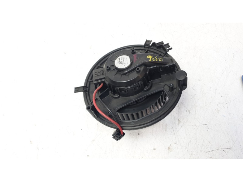 Recambio de ventilador calefaccion para volkswagen golf viii (cd1, da1) 2.0 tdi referencia OEM IAM 5WB819021A  