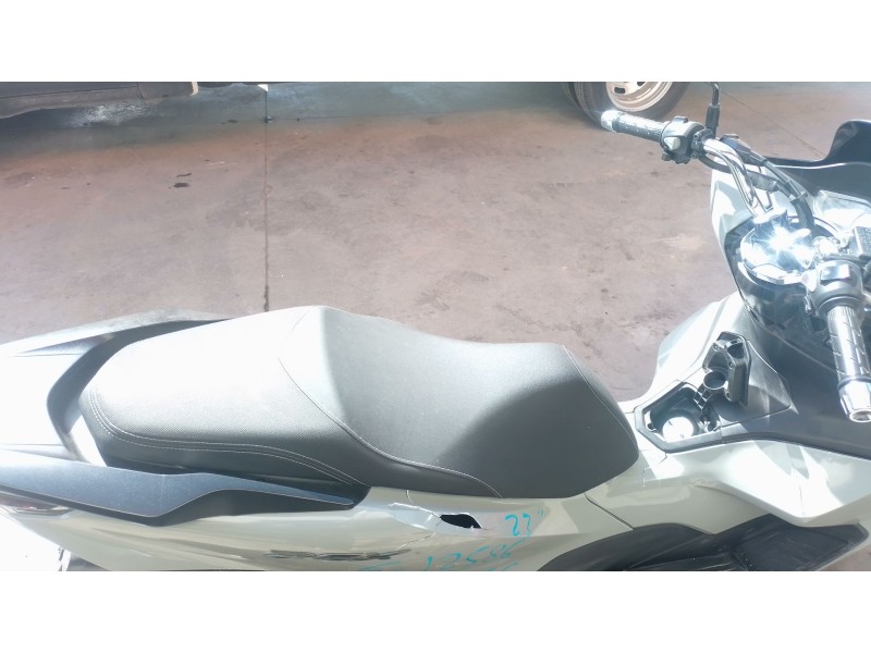 Recambio de asiento para honda pcx pcx 125 (jk05) referencia OEM IAM   