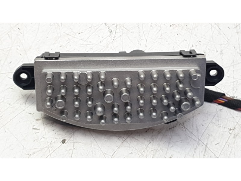 Recambio de resistencia calefaccion para volkswagen golf viii (cd1, da1) 2.0 tdi referencia OEM IAM 5WA907521  