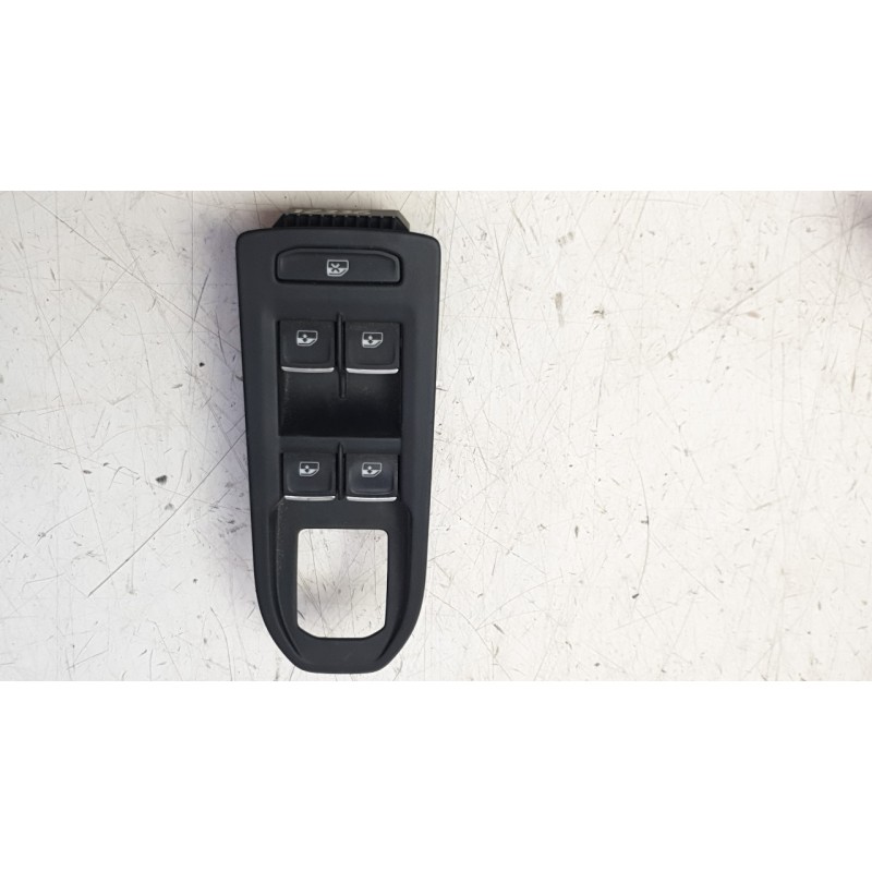 Recambio de mando elevalunas delantero izquierdo para volkswagen golf viii (cd1, da1) 2.0 tdi referencia OEM IAM 5G0959857E  IAF