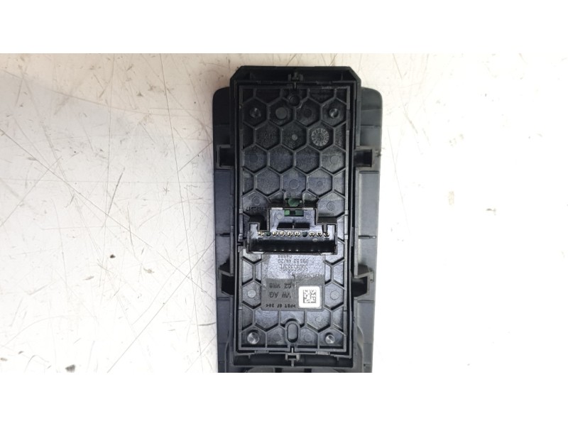 Recambio de mando elevalunas delantero izquierdo para volkswagen golf viii (cd1, da1) 2.0 tdi referencia OEM IAM 5G0959857E  IAF