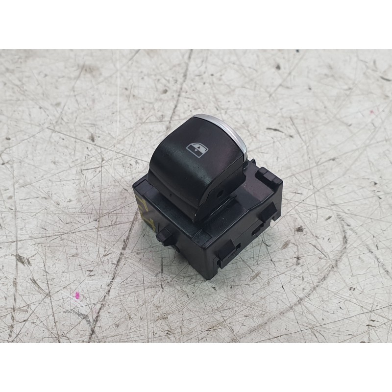 Recambio de mando elevalunas trasero izquierdo para alfa romeo giulia (952_) 2.2 d (952aem250, 952aea250) referencia OEM IAM 015