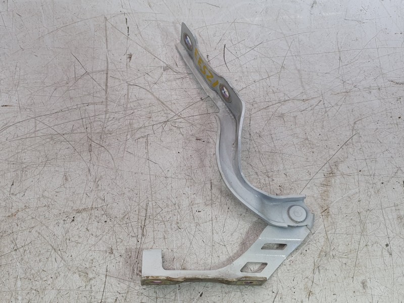 Recambio de bisagra capo derecha para mg zs suv (azs1) 1.5 vti referencia OEM IAM 10457979  