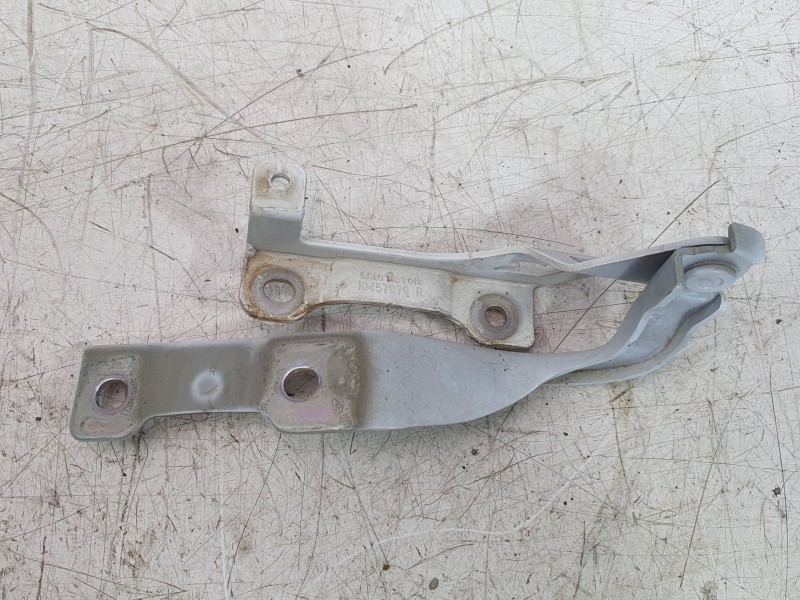 Recambio de bisagra capo derecha para mg zs suv (azs1) 1.5 vti referencia OEM IAM 10457979  