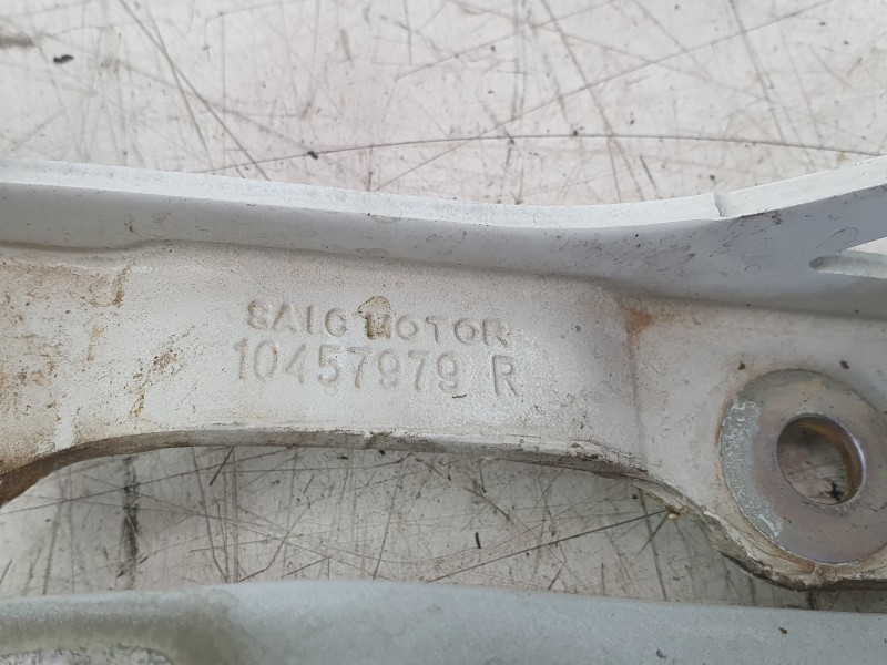 Recambio de bisagra capo derecha para mg zs suv (azs1) 1.5 vti referencia OEM IAM 10457979  