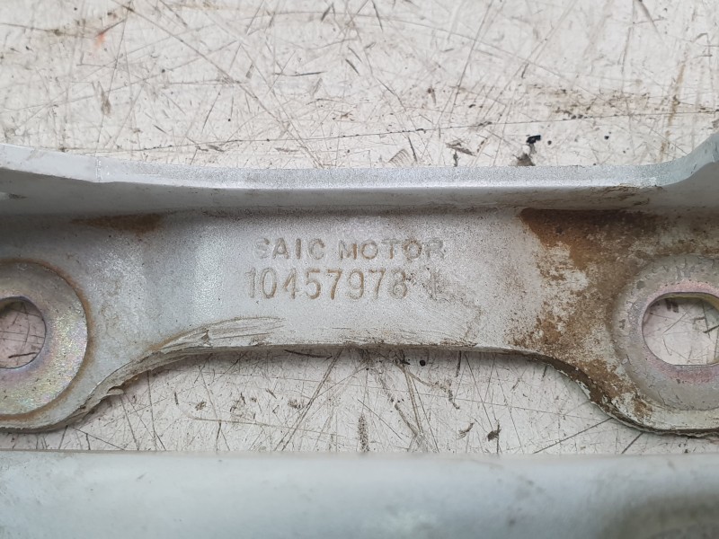 Recambio de bisagra capo izquierda para mg zs suv (azs1) 1.5 vti referencia OEM IAM 10457978  