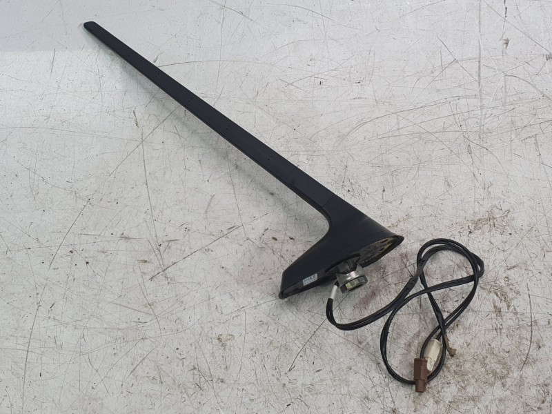 Recambio de antena para renault clio v (b7_) 1.5 blue dci 85 (b7ag) referencia OEM IAM   