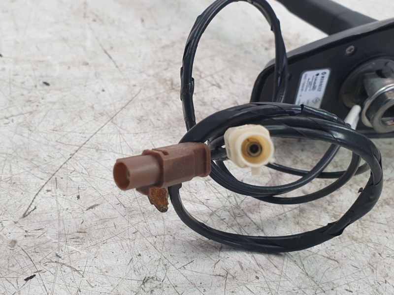 Recambio de antena para renault clio v (b7_) 1.5 blue dci 85 (b7ag) referencia OEM IAM   