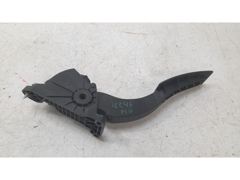 Recambio de potenciometro pedal para mg zs suv (azs1) 1.5 vti referencia OEM IAM 260197  