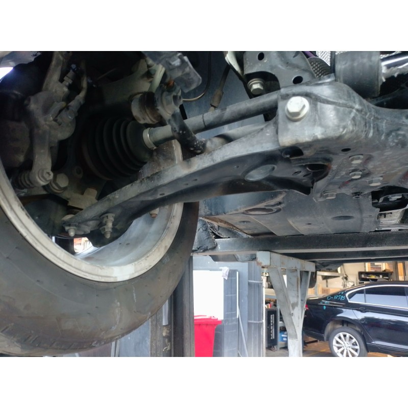 Recambio de brazo suspension inferior delantero derecho para seat leon (kl1, klg) 1.0 tsi referencia OEM IAM   
