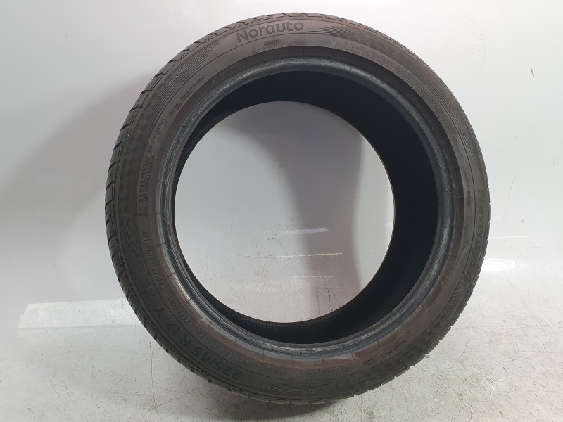 Recambio de neumatico para bmw 3 (e90) 320 d referencia OEM IAM 2254517  