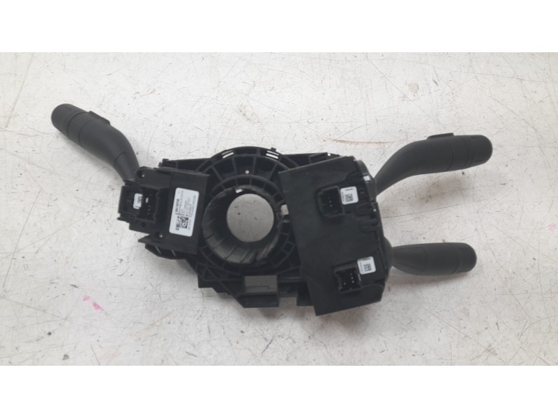 Recambio de mando multifuncion para mg zs suv (azs1) 1.5 vti referencia OEM IAM 10346481  