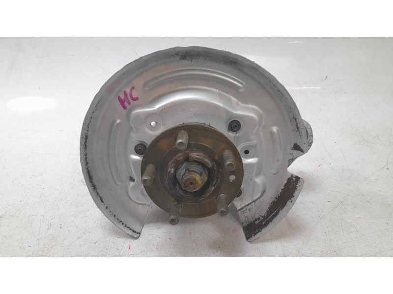 Recambio de mangueta trasera derecha para land rover evoque hse dynamic referencia OEM IAM LR068883  