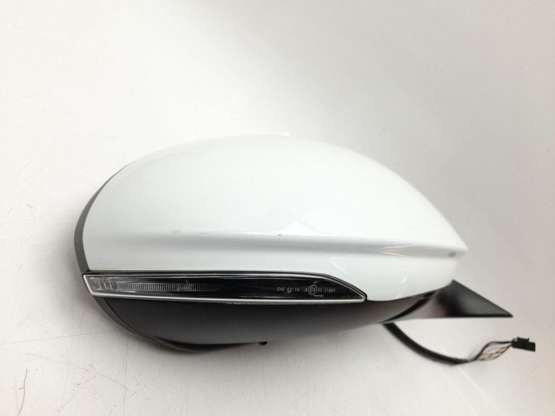 Recambio de retrovisor derecho para alfa romeo giulia (952_) 2.2 d (952aem250, 952aea250) referencia OEM IAM 156135661  