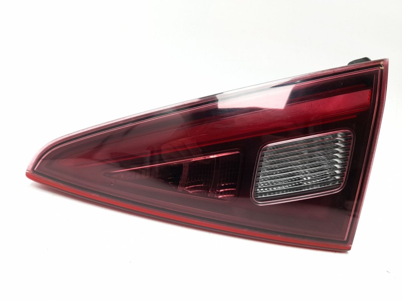 Recambio de piloto trasero derecho interior para alfa romeo giulia (952_) 2.2 d (952aem250, 952aea250) referencia OEM IAM 505437