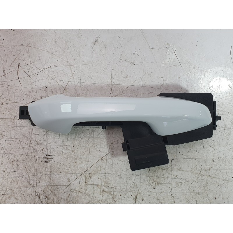 Recambio de maneta exterior trasera derecha para kia ceed (cd) 1.0 t-gdi referencia OEM IAM 82661J7010  
