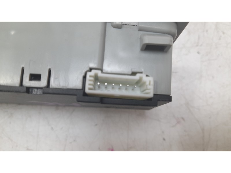 Recambio de luz interior para mg zs suv (azs1) 1.5 vti referencia OEM IAM 10567189  