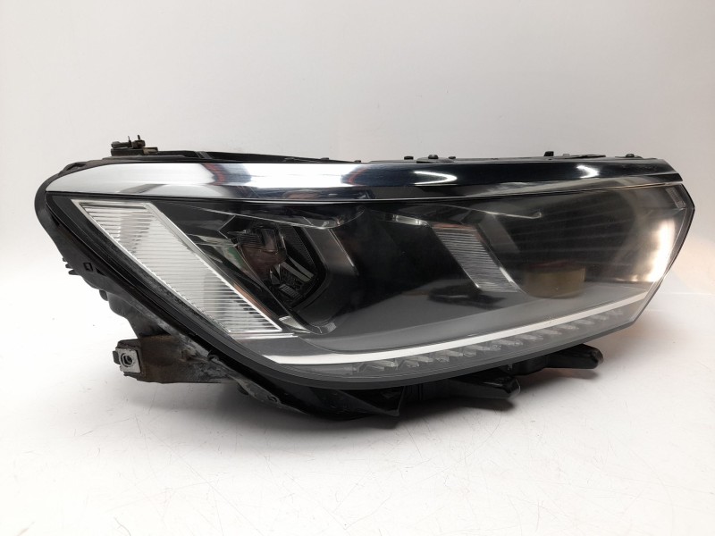 Recambio de faro derecho para volkswagen passat b8 (3g2, cb2) 2.0 tdi referencia OEM IAM 3G1941036L  