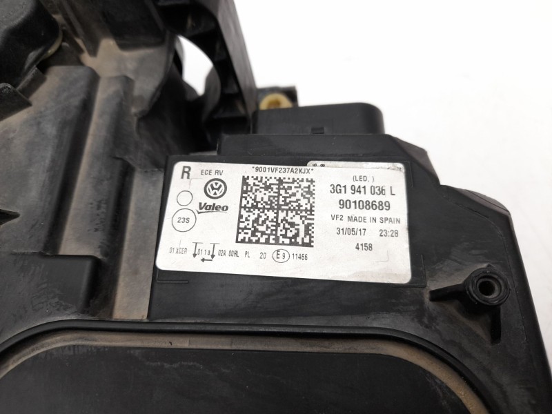 Recambio de faro derecho para volkswagen passat b8 (3g2, cb2) 2.0 tdi referencia OEM IAM 3G1941036L  