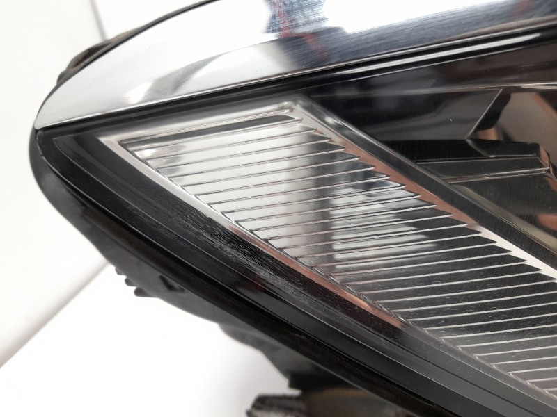 Recambio de faro derecho para volkswagen passat b8 (3g2, cb2) 2.0 tdi referencia OEM IAM 3G1941036L  