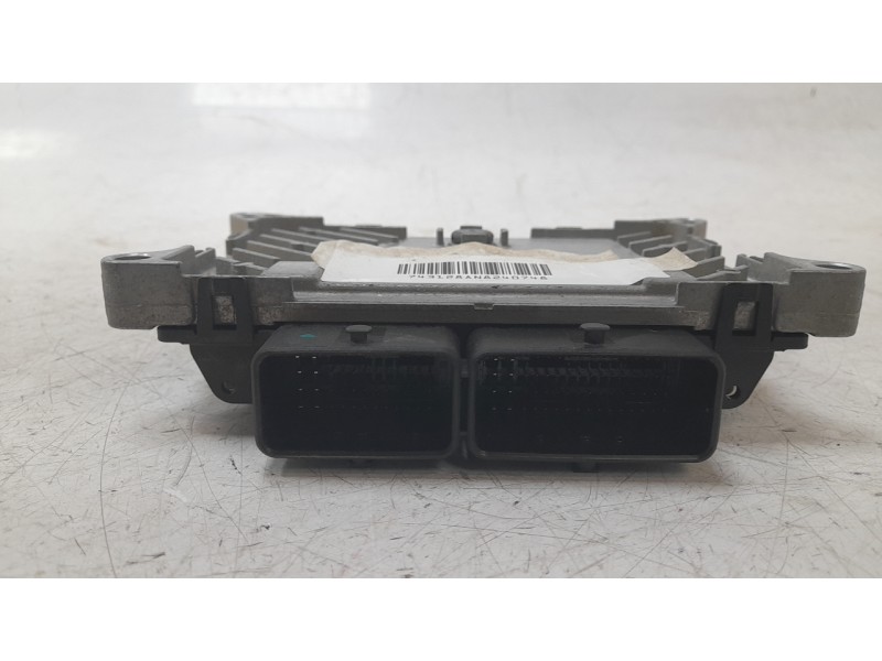 Recambio de centralita motor uce para mg zs suv (azs1) 1.5 vti referencia OEM IAM 11033128 F01R00DKB4 