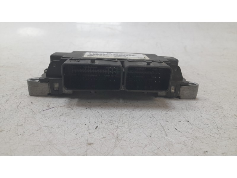 Recambio de centralita motor uce para mg zs suv (azs1) 1.5 vti referencia OEM IAM 11033128 F01R00DKB4 