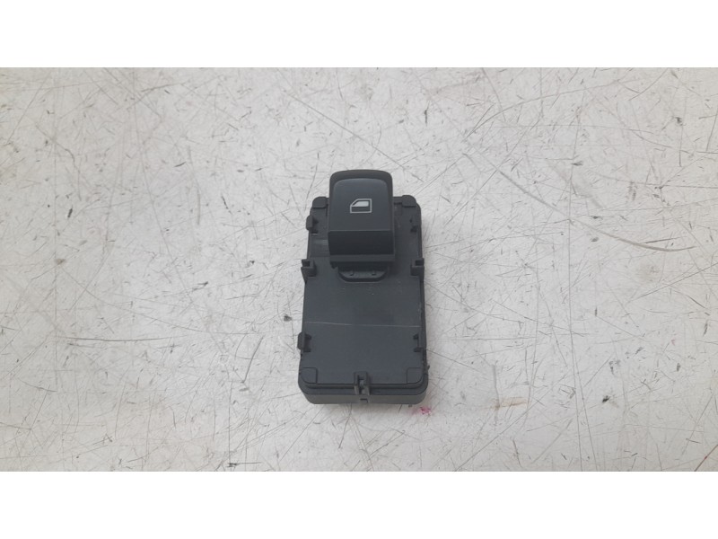 Recambio de mando elevalunas trasero derecho para mg zs suv (azs1) 1.5 vti referencia OEM IAM 10470993  