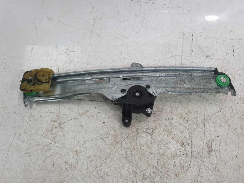 Recambio de elevalunas trasero izquierdo para fiat tipo station wagon (356_, 357_) 1.3 d (356wxh1a) referencia OEM IAM 52093915 
