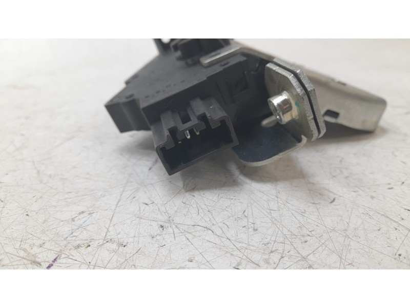 Recambio de cerradura maletero / porton para mg zs suv (azs1) 1.5 vti referencia OEM IAM 10459738  