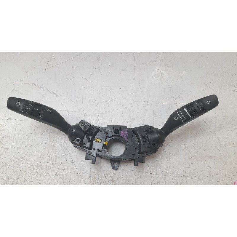 Recambio de mando multifuncion para hyundai bayon 1.2 mpi 79 cv maxx (2024) referencia OEM IAM 93404Q0855  
