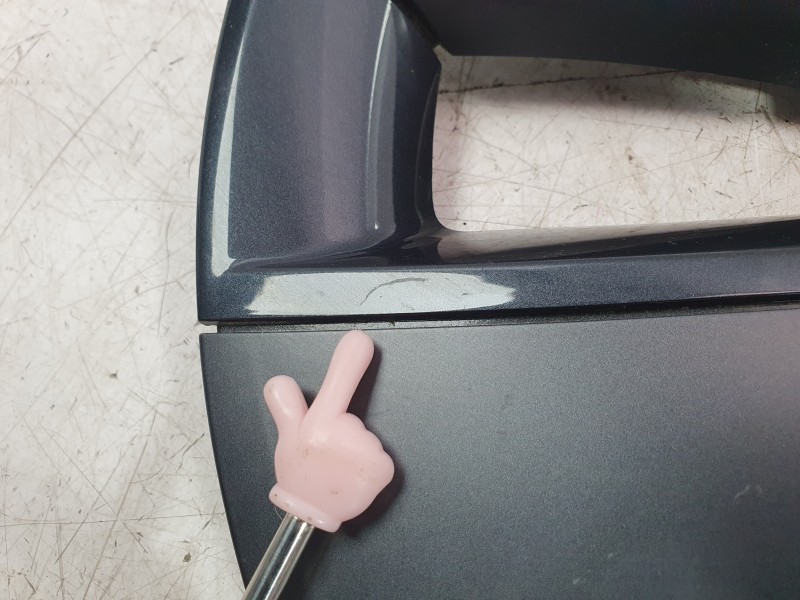 Recambio de tapacubos para tesla model 3 ev referencia OEM IAM 104427100  