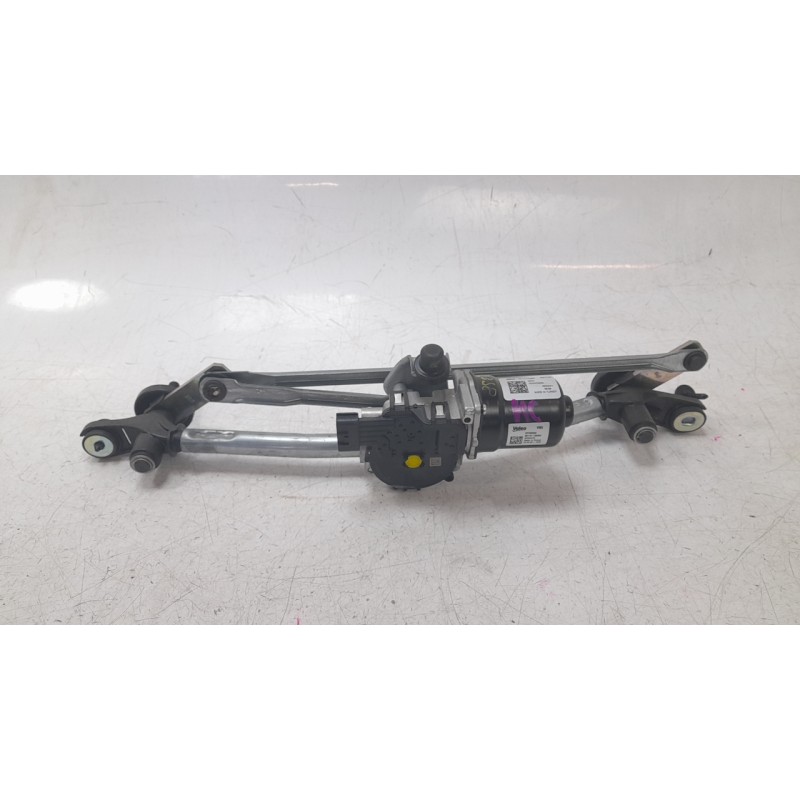 Recambio de motor limpia delantero para hyundai bayon 1.2 mpi 79 cv maxx (2024) referencia OEM IAM 98100Q0000  