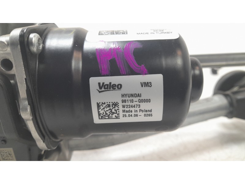 Recambio de motor limpia delantero para hyundai bayon 1.2 mpi 79 cv maxx (2024) referencia OEM IAM 98100Q0000  
