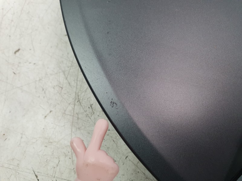 Recambio de tapacubos para tesla model 3 ev referencia OEM IAM 104427100  