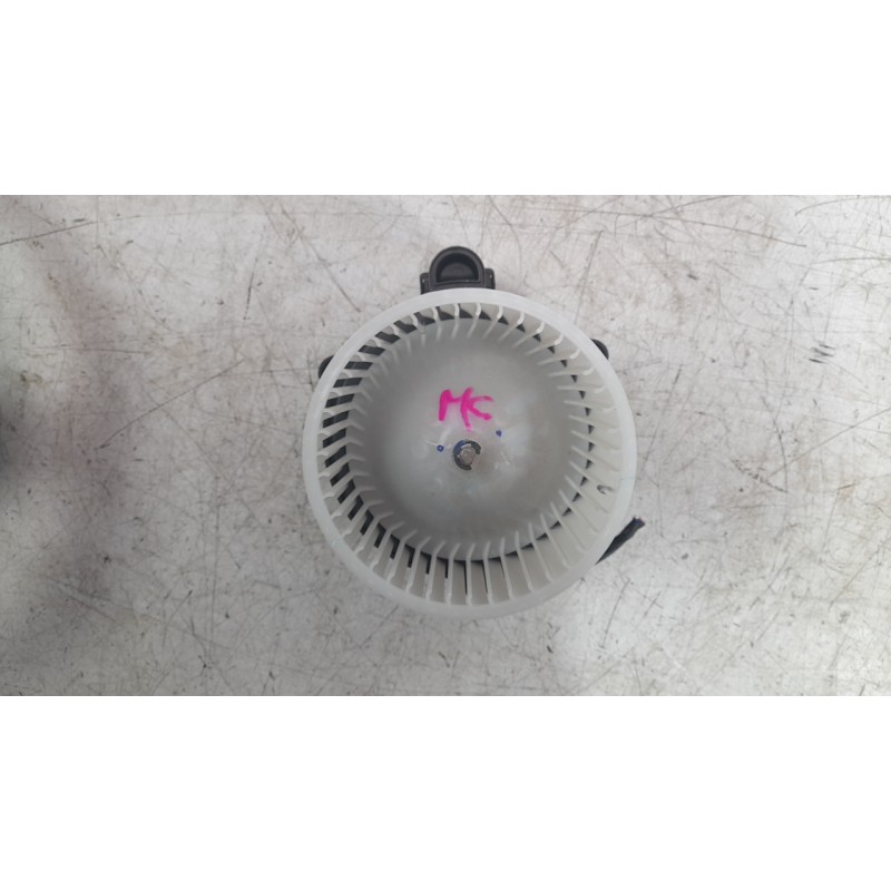 Recambio de ventilador calefaccion para hyundai bayon 1.2 mpi 79 cv maxx (2024) referencia OEM IAM 97113F9000 A0386241221 34565/