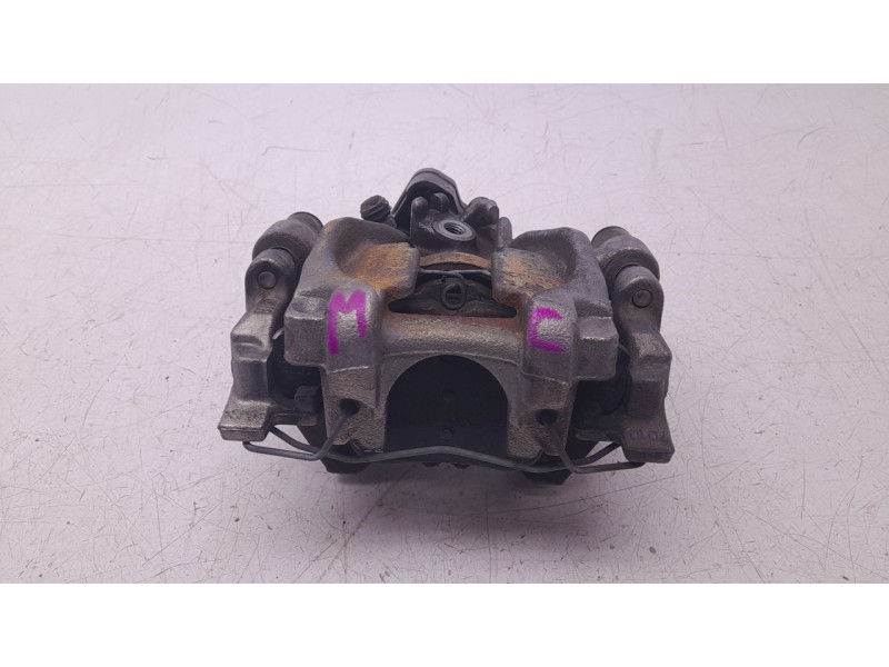 Recambio de pinza de freno trasera derecha para volkswagen t-roc (a11, d11) 2.0 tdi referencia OEM IAM 5Q0615406  