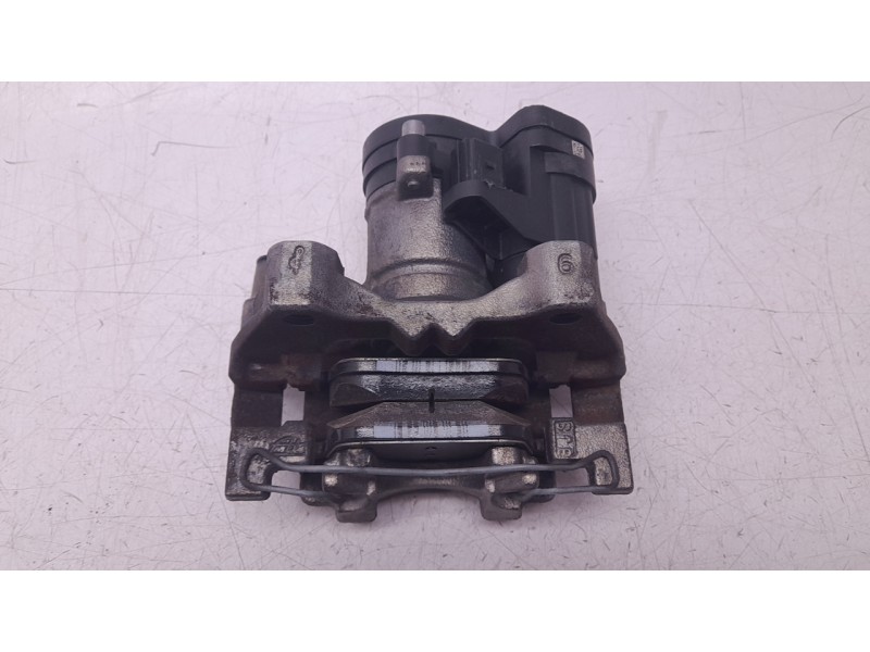 Recambio de pinza de freno trasera derecha para volkswagen t-roc (a11, d11) 2.0 tdi referencia OEM IAM 5Q0615406  