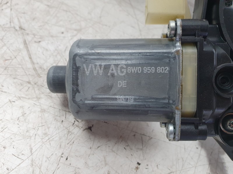 Recambio de elevalunas delantero derecho para audi a4 b9 (8w2, 8wc) 40 tfsi mild hybrid referencia OEM IAM 8W0837462  113170/203