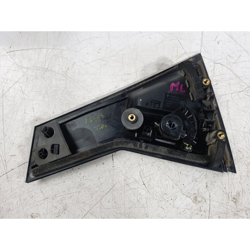 Recambio de maneta exterior trasera derecha para dacia duster iii eco-g 100 essential referencia OEM IAM 826068622R  