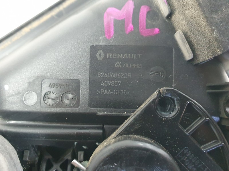 Recambio de maneta exterior trasera derecha para dacia duster iii eco-g 100 essential referencia OEM IAM 826068622R  