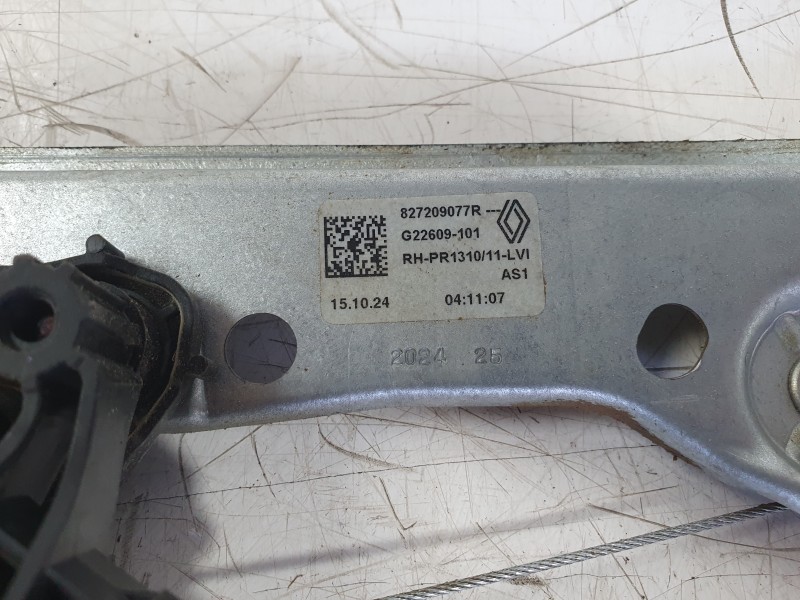 Recambio de elevalunas trasero derecho para dacia duster iii eco-g 100 essential referencia OEM IAM 827209077R  