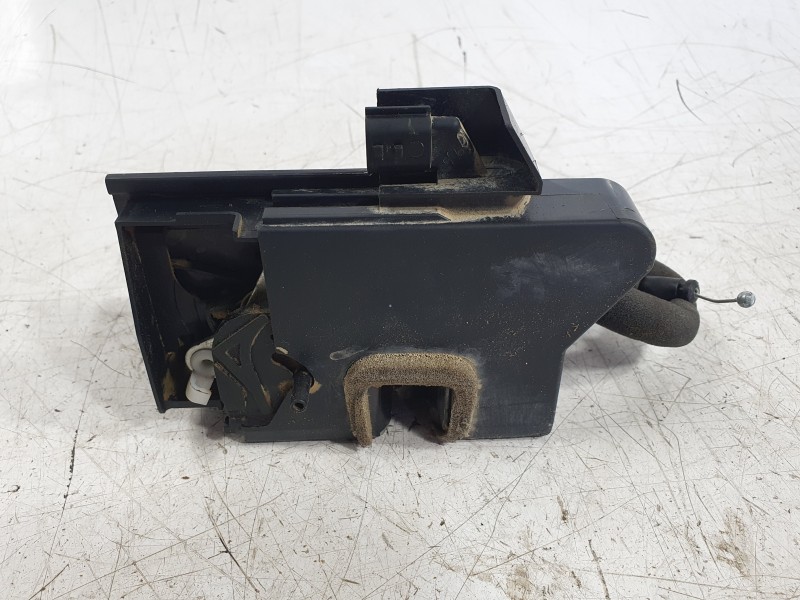 Recambio de cerradura puerta trasera derecha para dacia duster iii eco-g 100 essential referencia OEM IAM 825022783R  
