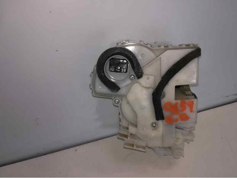 Recambio de cerradura puerta delantera derecha para suzuki vitara 1.6 ddis comfort 4x4 referencia OEM IAM 8220154P30  