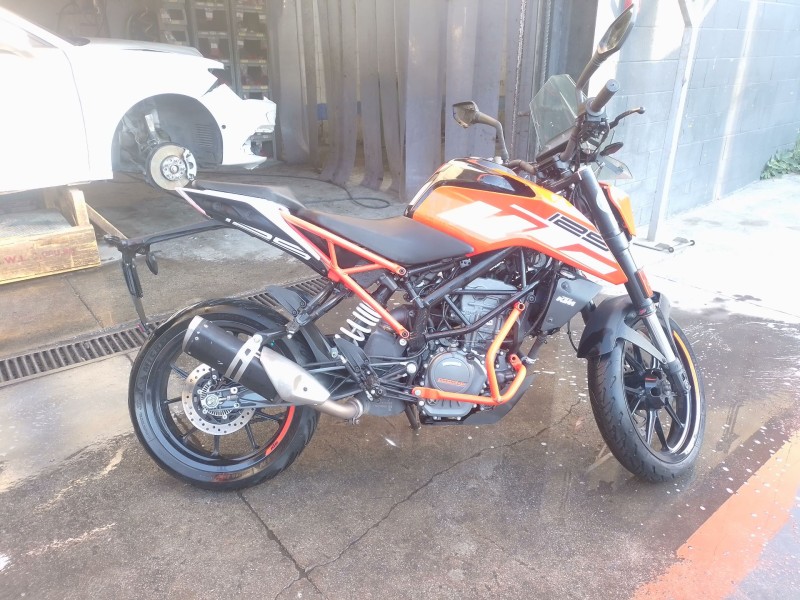 ktm duke del año 2020