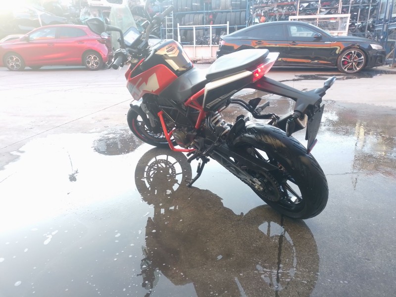 ktm duke del año 2020