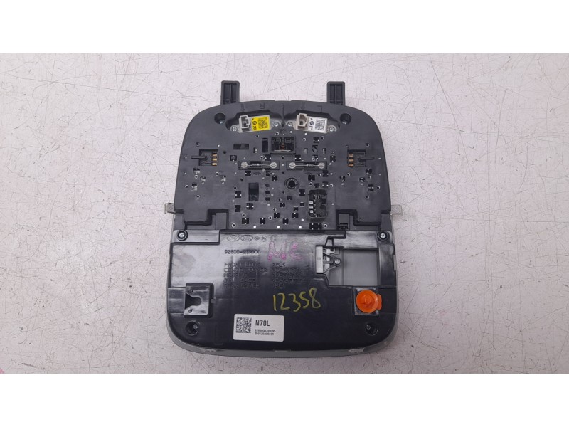 Recambio de luz interior para hyundai bayon 1.2 mpi 79 cv maxx (2024) referencia OEM IAM 92800Q0700  
